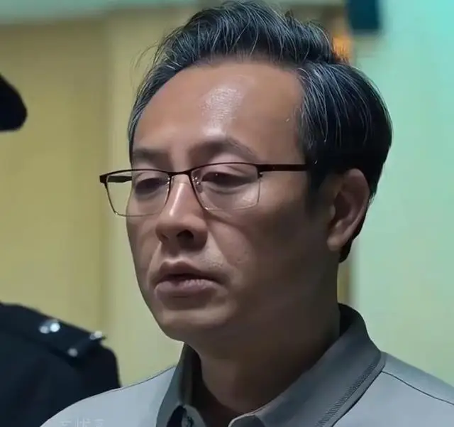 黑料太多不适合做明星,_内娱黑榜艺人名单_制片人眼中的黑榜艺人