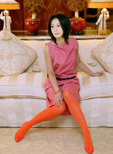 丝袜女女性行为视频_明星丝袜控视频_女明星丝袜视频